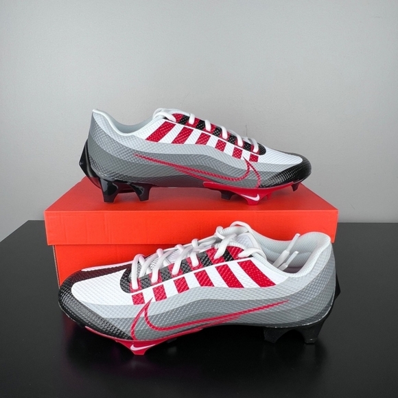 Nike Vapor Edge Speed 360 DQ5110-061 Sizes 8-13 Football Cleats Black/White/Red - Picture 1 of 7